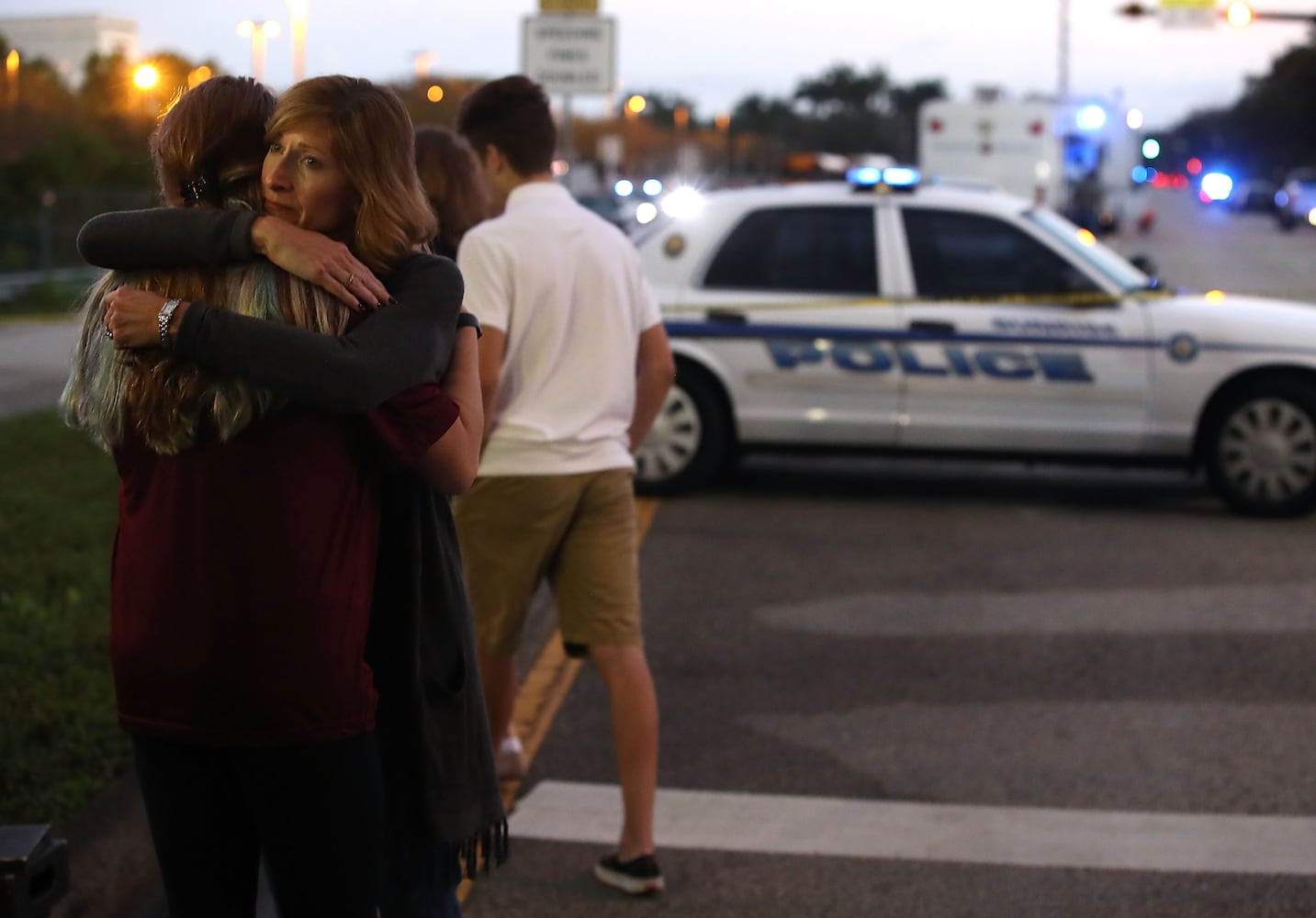 Photos: Nation mourns after Florida school shooting