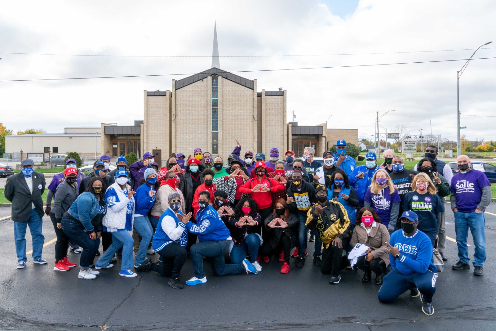 The National Pan-Hellenic Council of Montgomery County hosted a “Roll to the Poll” event on Saturday during which members of the Council and members of the community drove in a procession of vehicles to the board of elections.