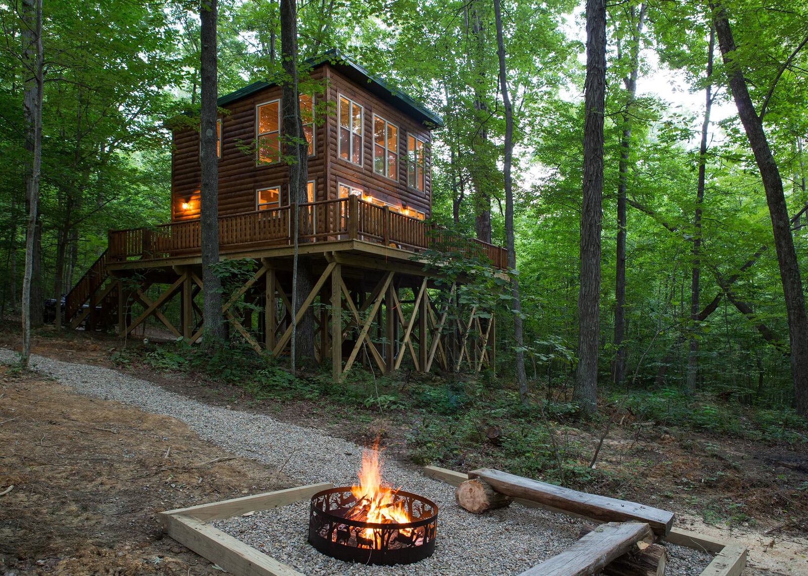 Corban Cabin Getaways’ Sidney Nook Treehouse is a 2-bedroom cabin, that sits 20 feet up in the air, with room for 4 guests near Hocking Hills, Ohio. CONTRIBUTED