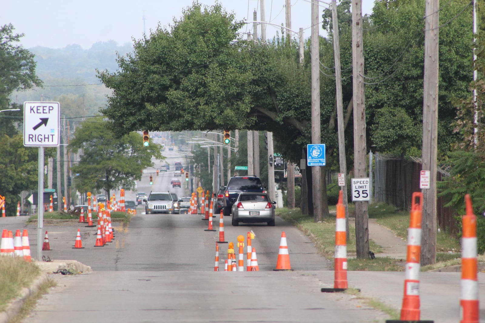 Traffic and construction markers along Gettysburg Avenue, north of West Third Street on Sept. 7, 2023. CORNELIUS FROLIK / STAFF