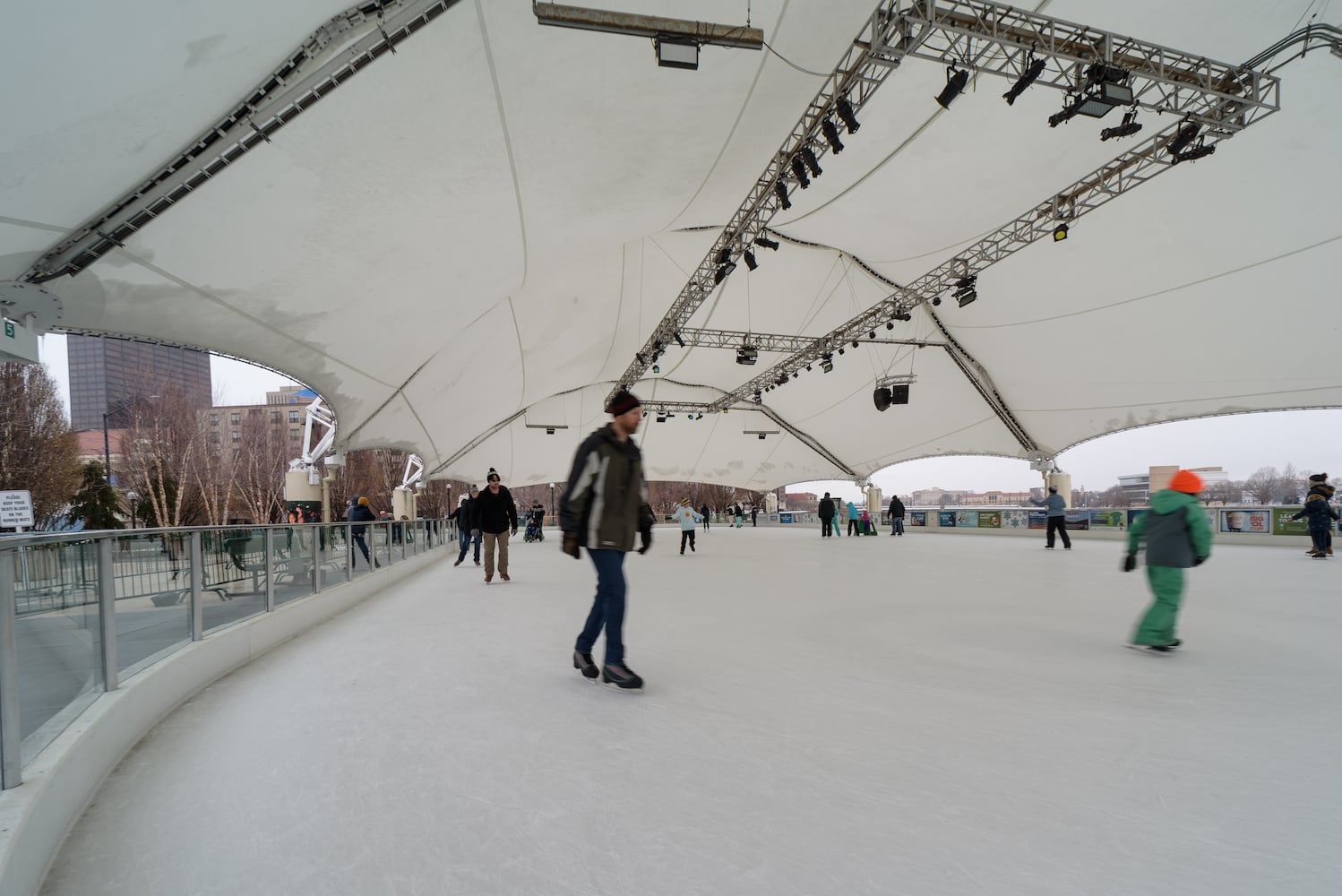 PHOTOS: Family Skate Day at RiverScape MetroPark