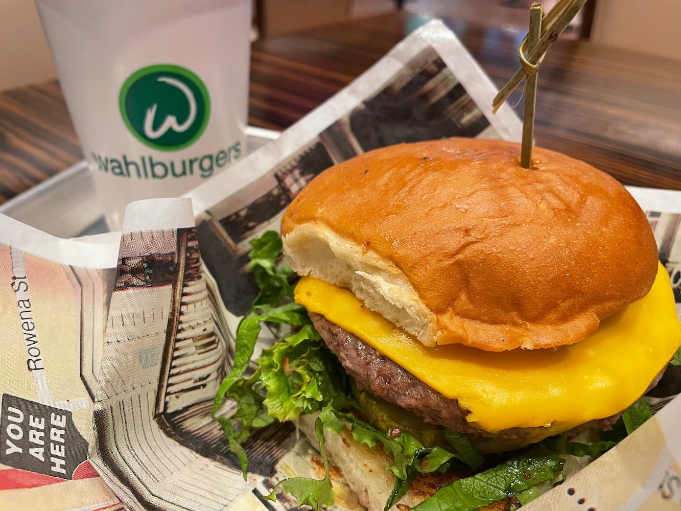 Wahlburgers