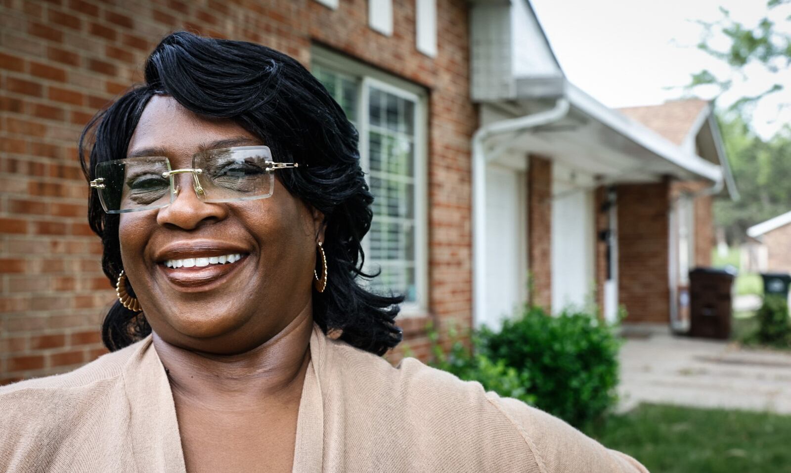 Rhonda Easley is an organizer with the Dayton Tenants Union. JIM NOELKER/STAFF