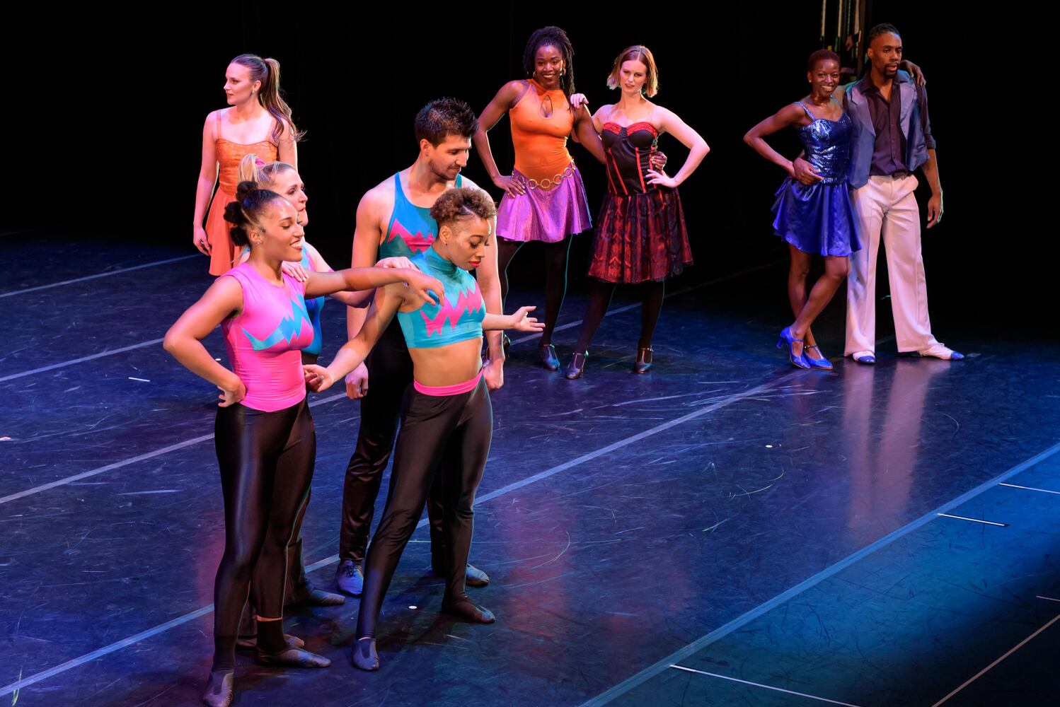 PHOTOS: DCDC's In Modern Moves @ Victoria Theatre