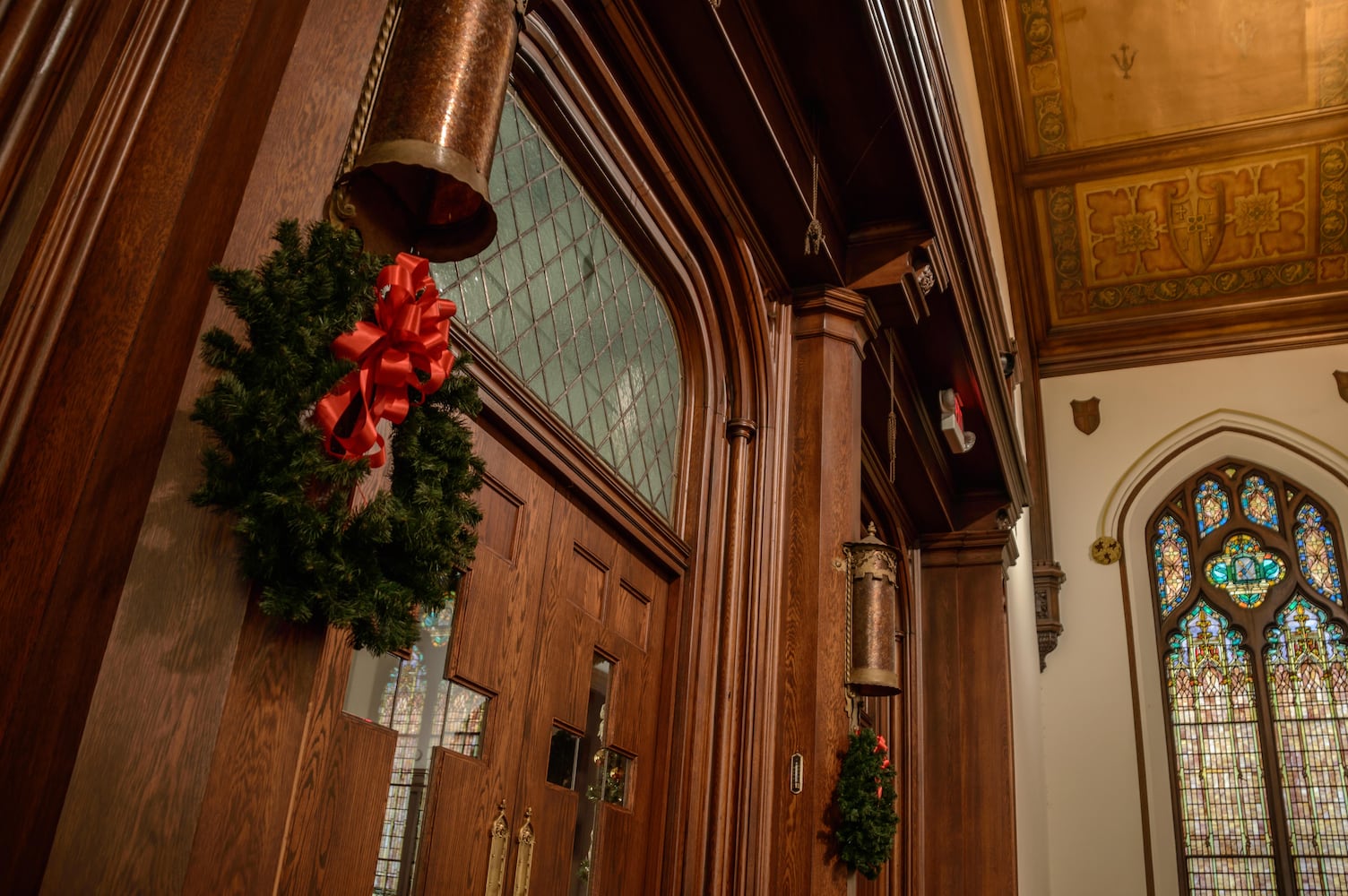 PHOTOS: See Dayton’s gorgeous First Lutheran Church decked out for Christmas