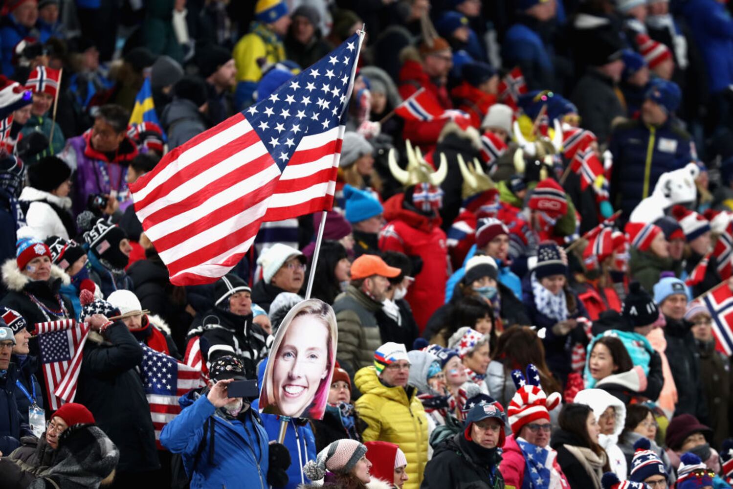 Photos: Pyeongchang Winter Olympics - Day 9