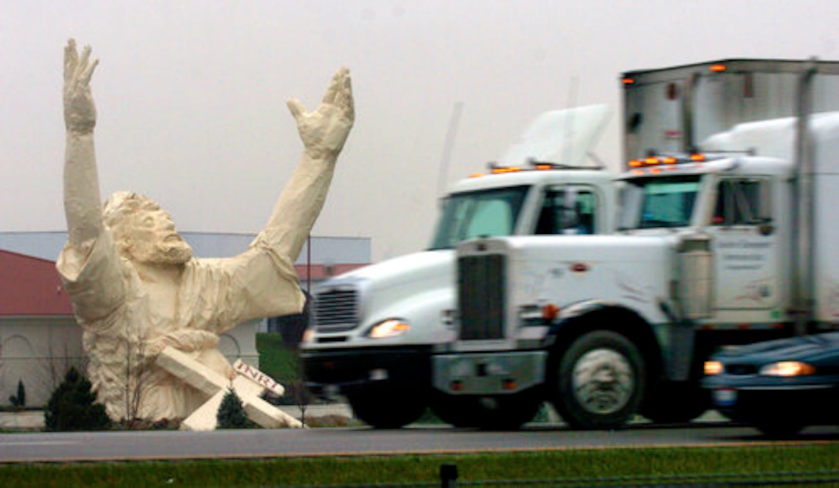 'Touchdown Jesus' statue in photos