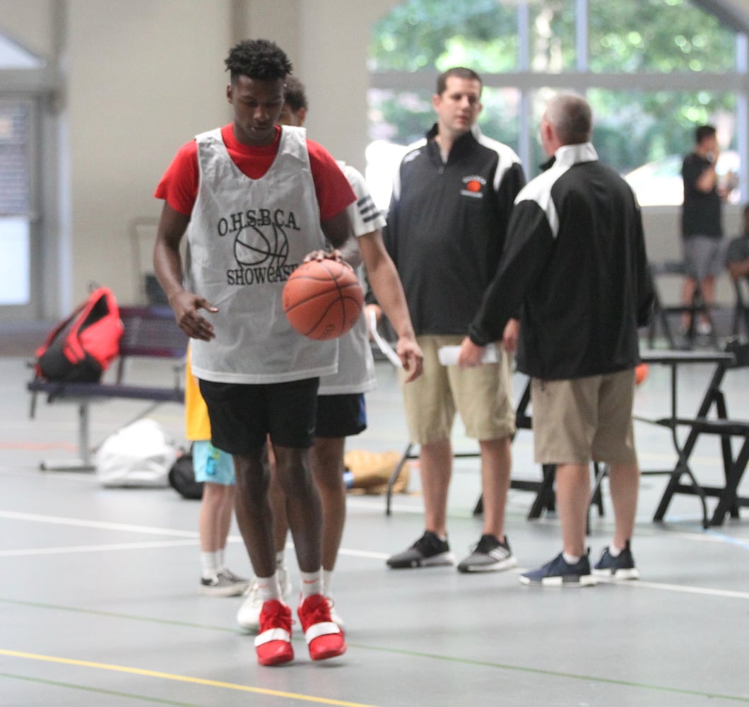 Photos: Ohio High School Basketball Coaches Association Showcase