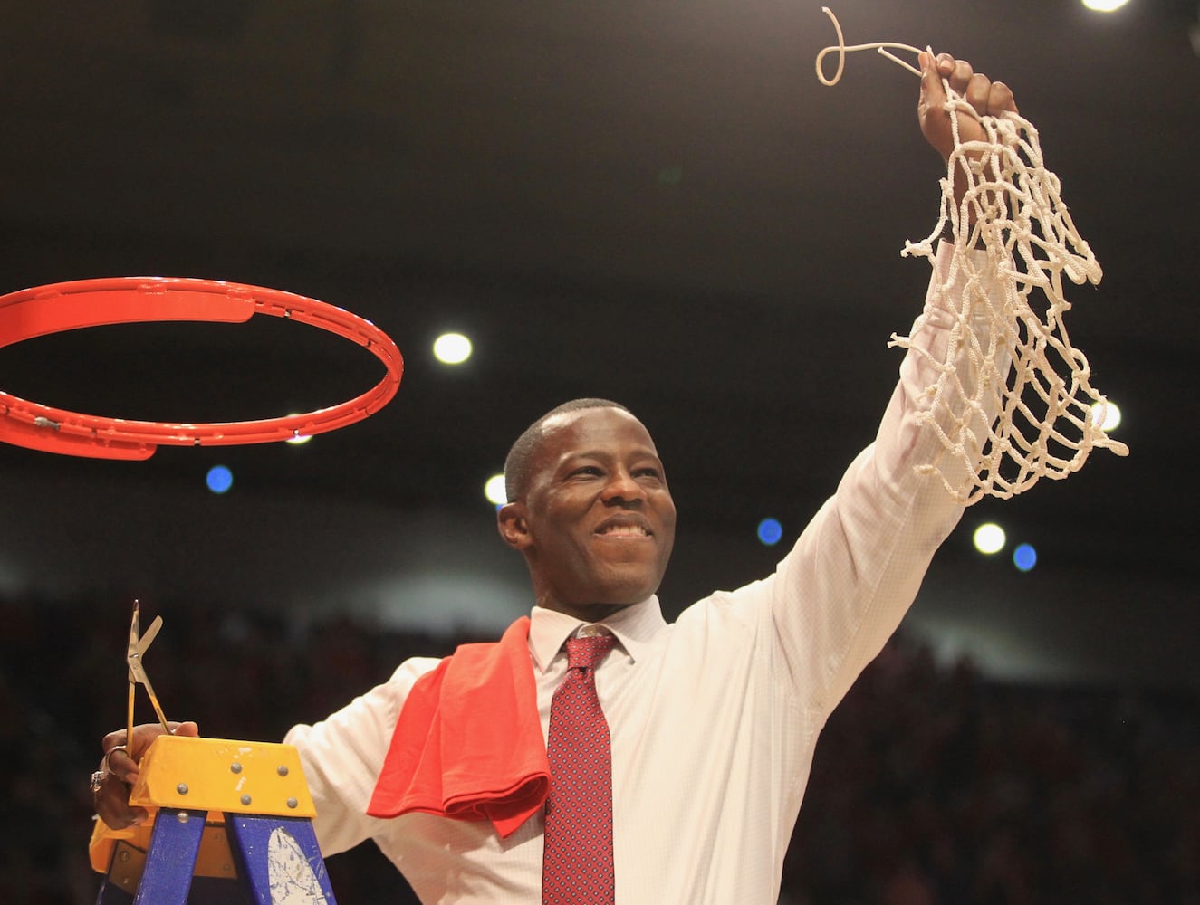 Photos: Dayton Flyers celebrate record-breaking 29th victory