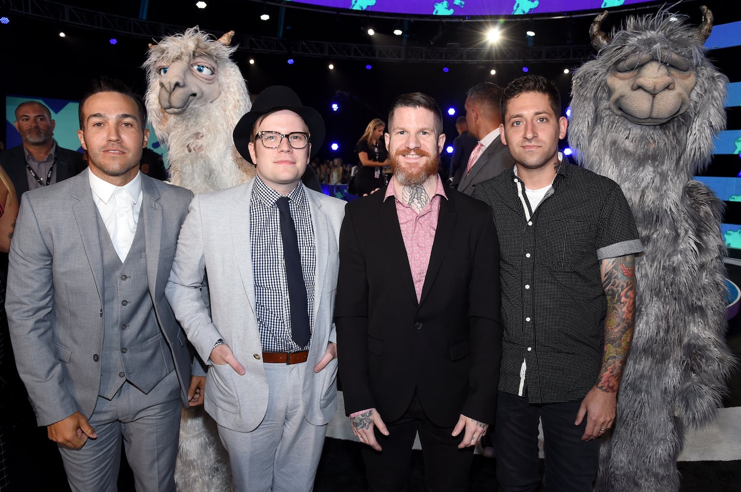 Photos: Stars arrive for the 2017 MTV VMAs