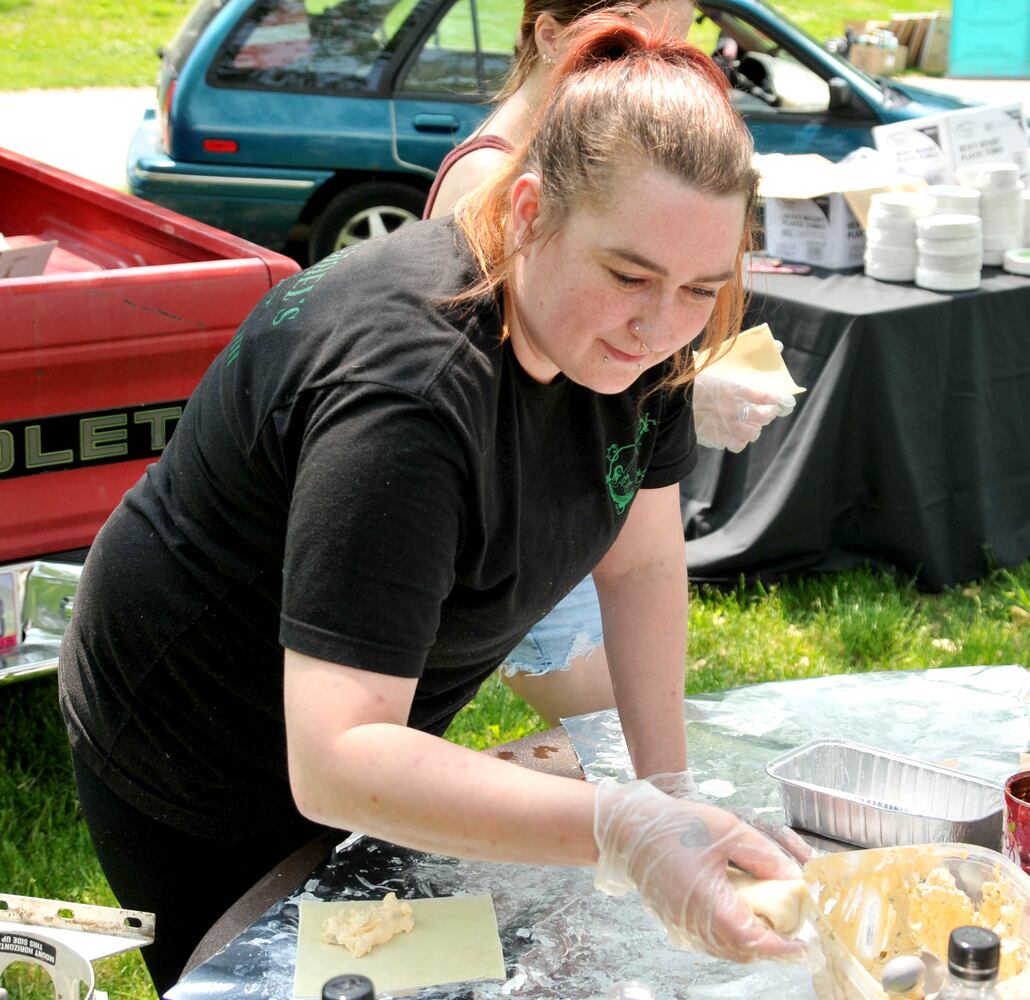 Did we spot you at Fleurs de Fete at Carillon Historical Park?