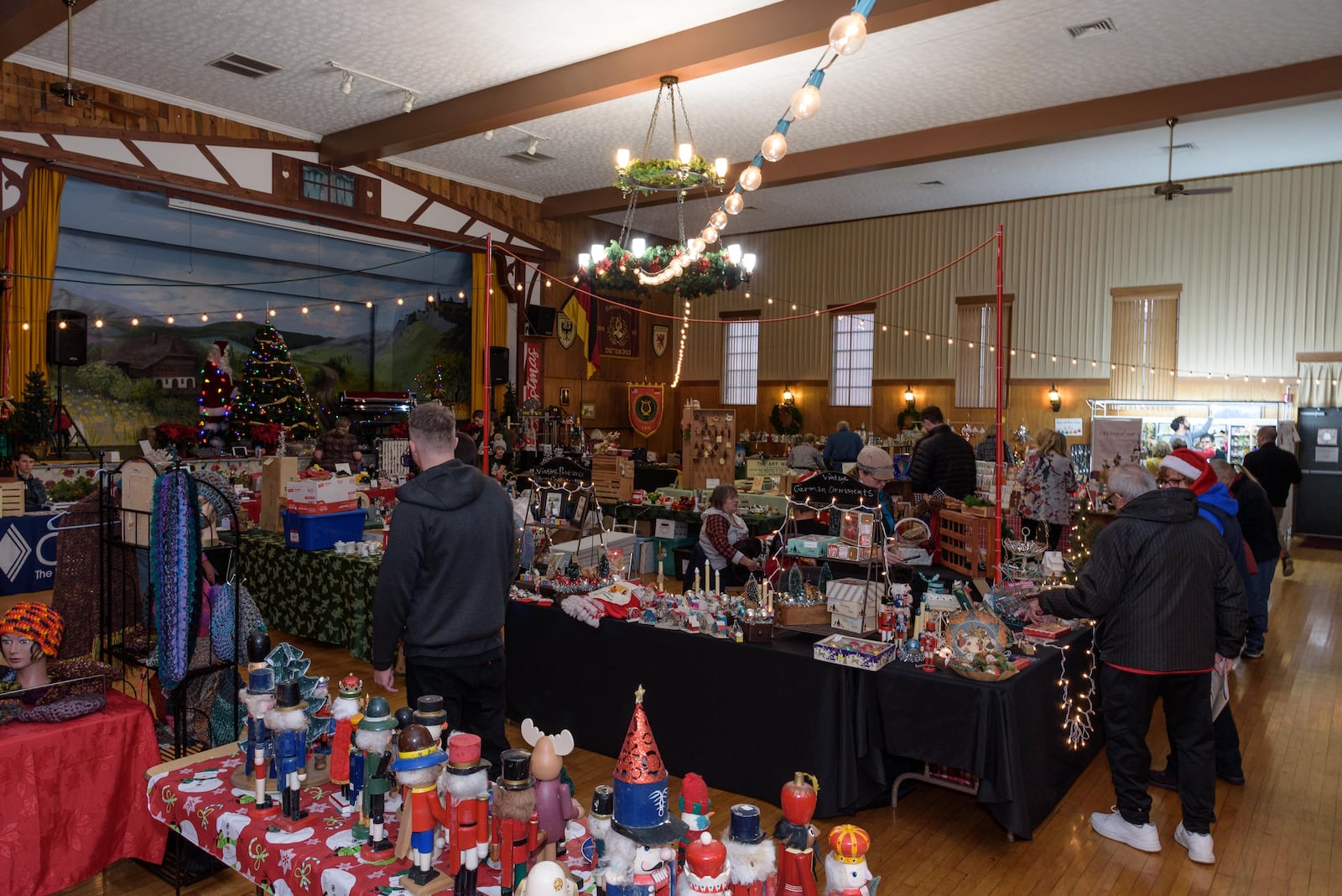 The Dayton Liederkranz-Turner German Club’s Christkindlmarkt is set for Saturday, Dec. 9 and Sunday, Dec. 10 at their clubhouse in the St. Anne’s Hill Historic District. This Christmas market tradition started in Nürnberg, Germany in the 16th century. TOM GILLIAM / CONTRIBUTING PHOTOGRAPHER