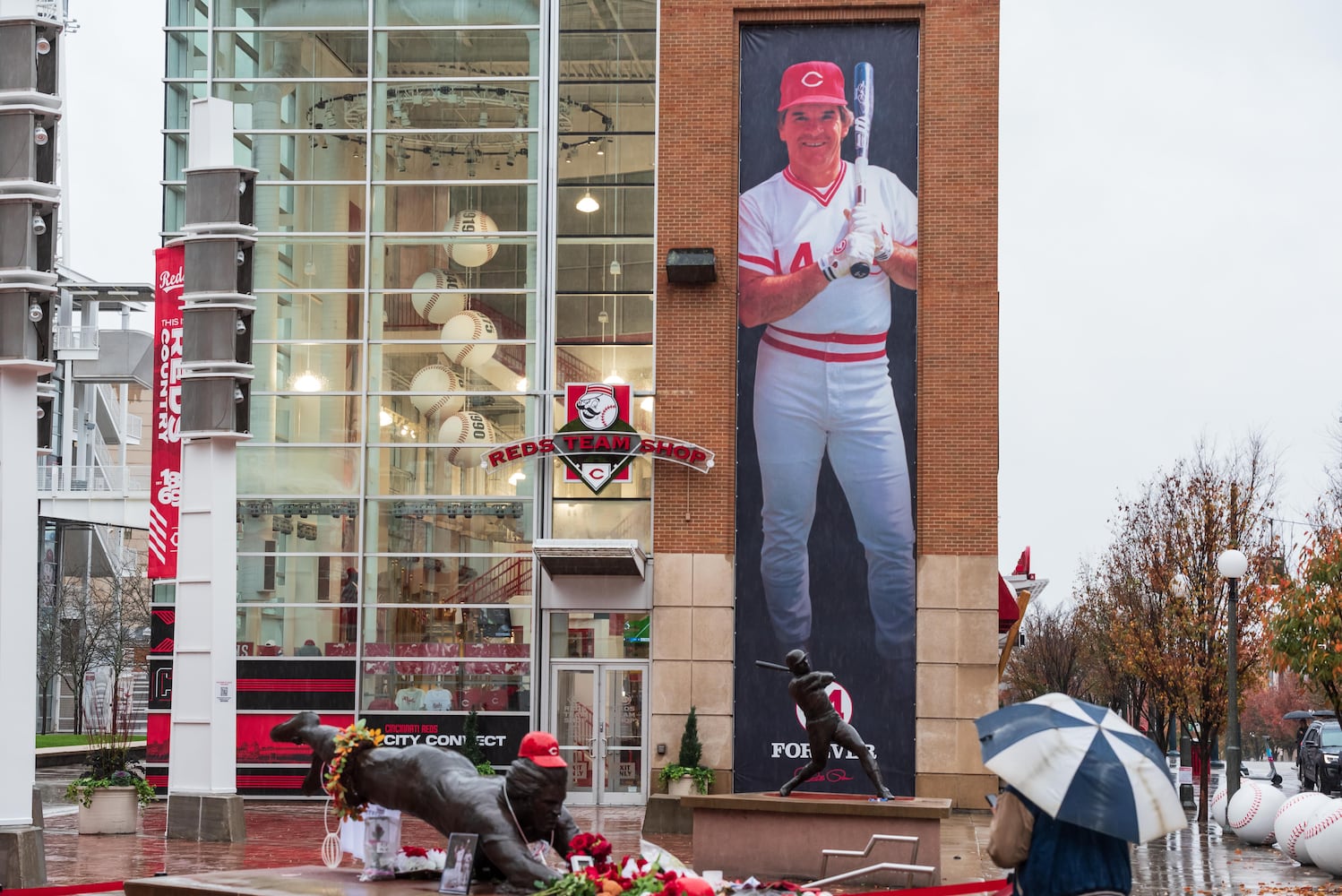 PHOTOS: Pete Rose Memorial Visitation at Great American Ball Park