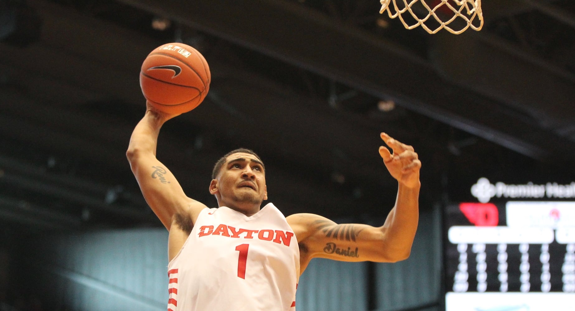 Twenty photos: Dayton Flyers rout Richmond Spiders