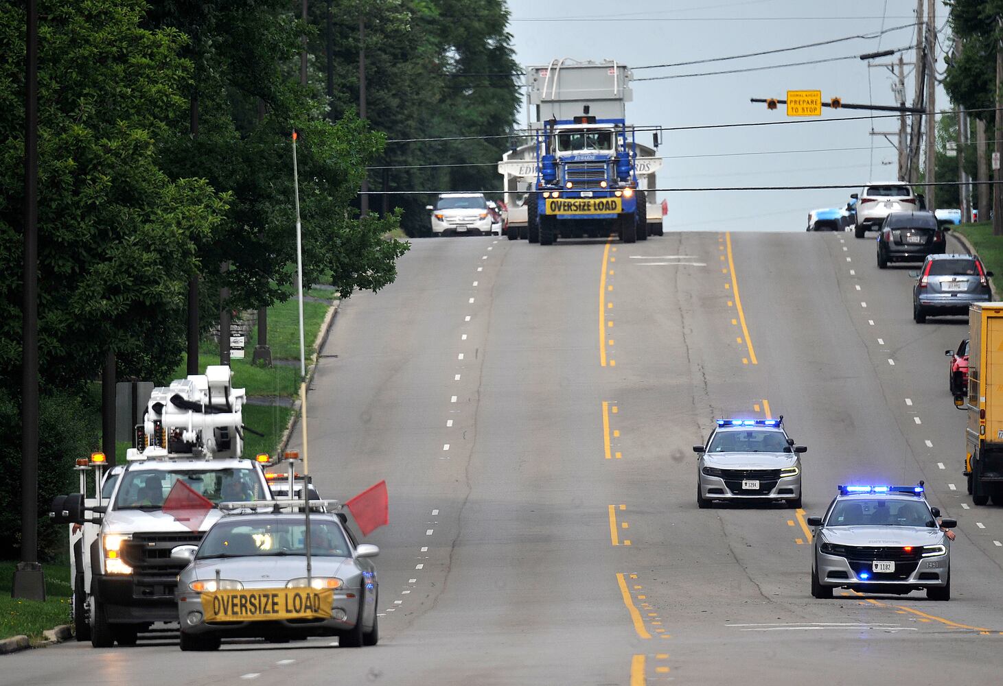 PHOTOS: DP&L move oversized load through Centerville and Kettering