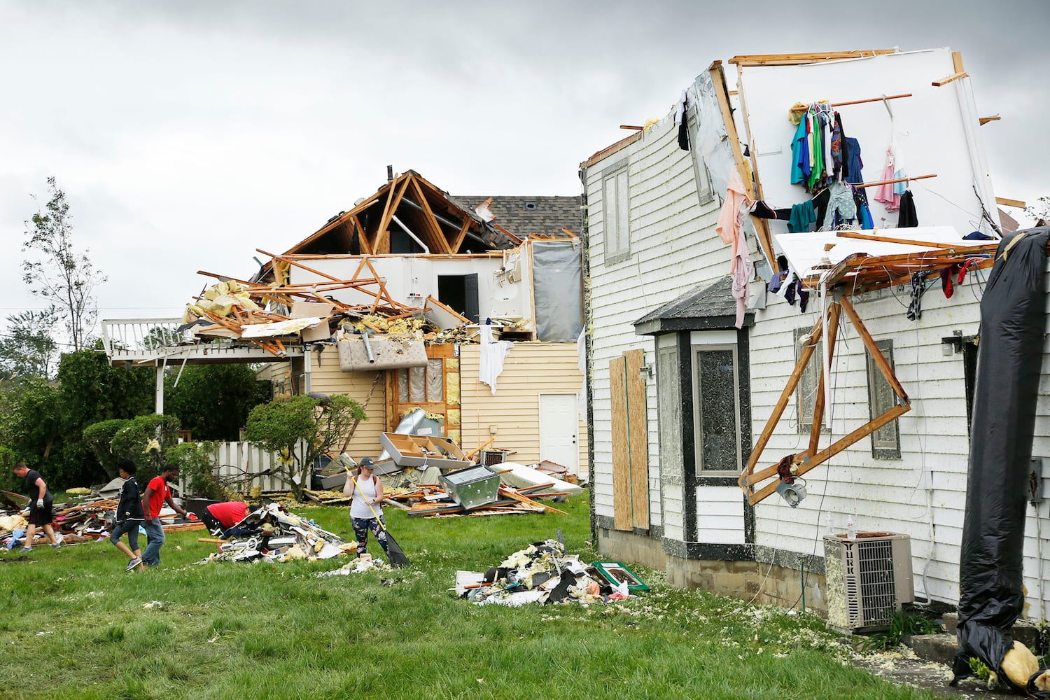 PHOTOS: Tornado cleanup begins in Beavercreek, Trotwood