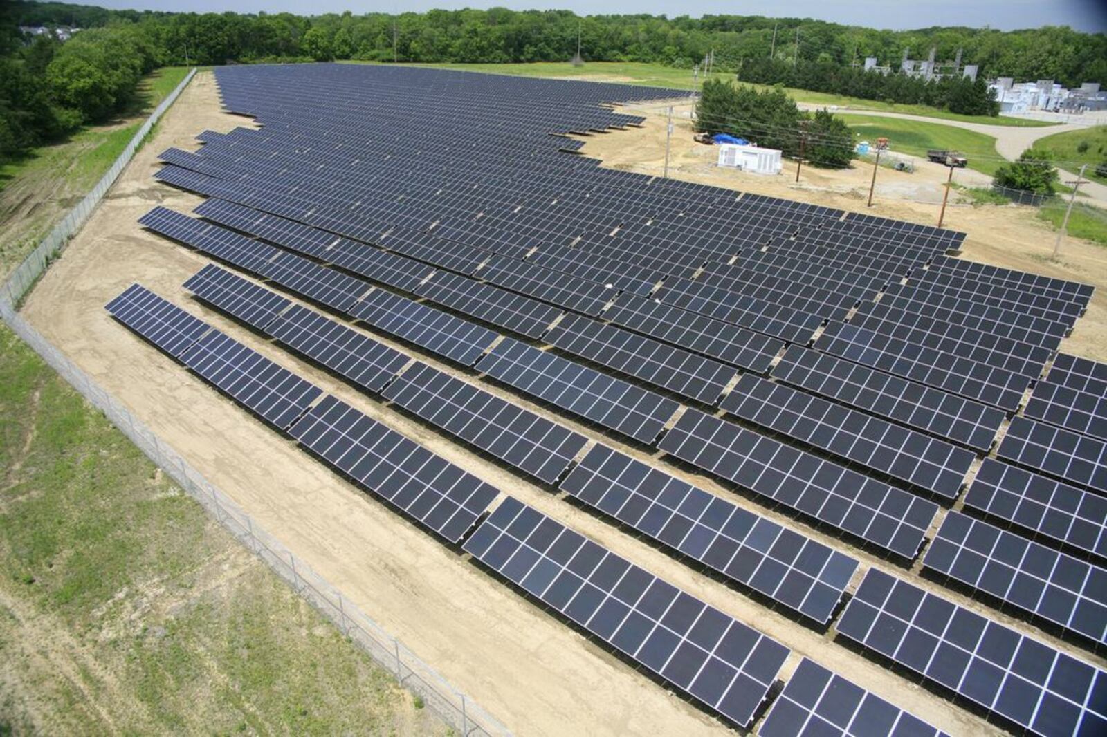 Dayton Power & Light’s Yankee solar panel array in Washington Twp. FILE