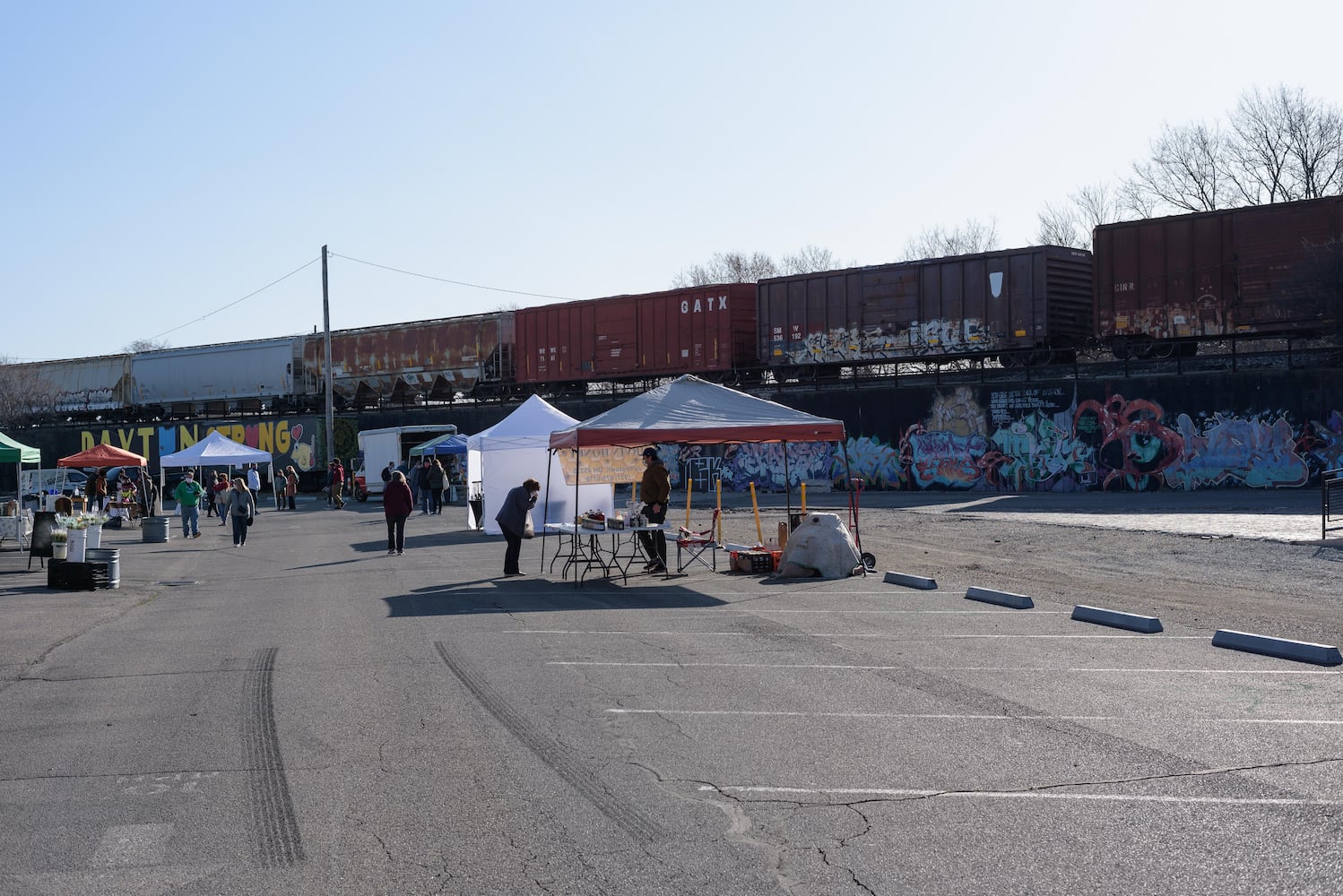 PHOTOS: 2nd Street Market's Outdoor Market Season Kickoff