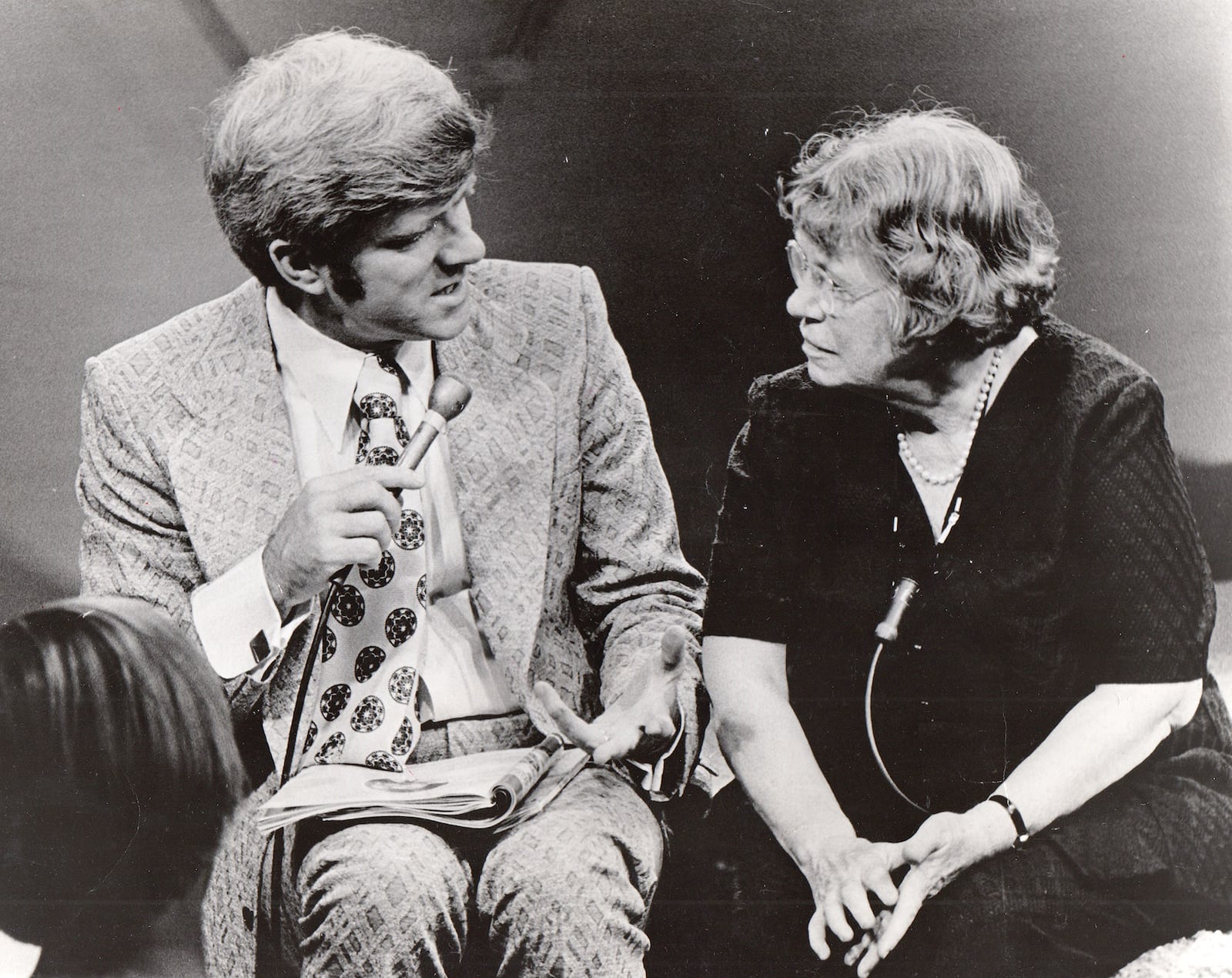 Phil Donahue interviewing anthropologist Margaret Mead in Dayton in 1972. DAYTON DAILY NEWS ARCHIVE