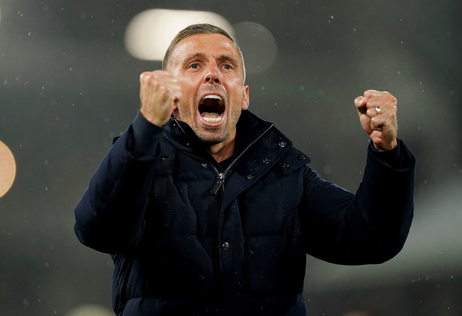 Wolverhampton Wanderers manager Gary O'Neil celebrates after the English Premier League match between Fulham and Wolverhampton Wanderers at Craven Cottage stadium in London, Saturday, Nov. 23, 2024. (Zac Goodwin/PA via AP)