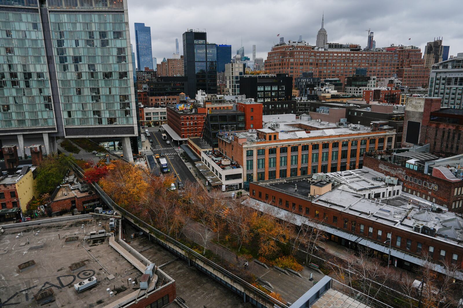 An elevated view of the Meatpacking District of Manhattan, Friday, Nov. 22, 2024, in New York. (AP Photo/Julia Demaree Nikhinson)