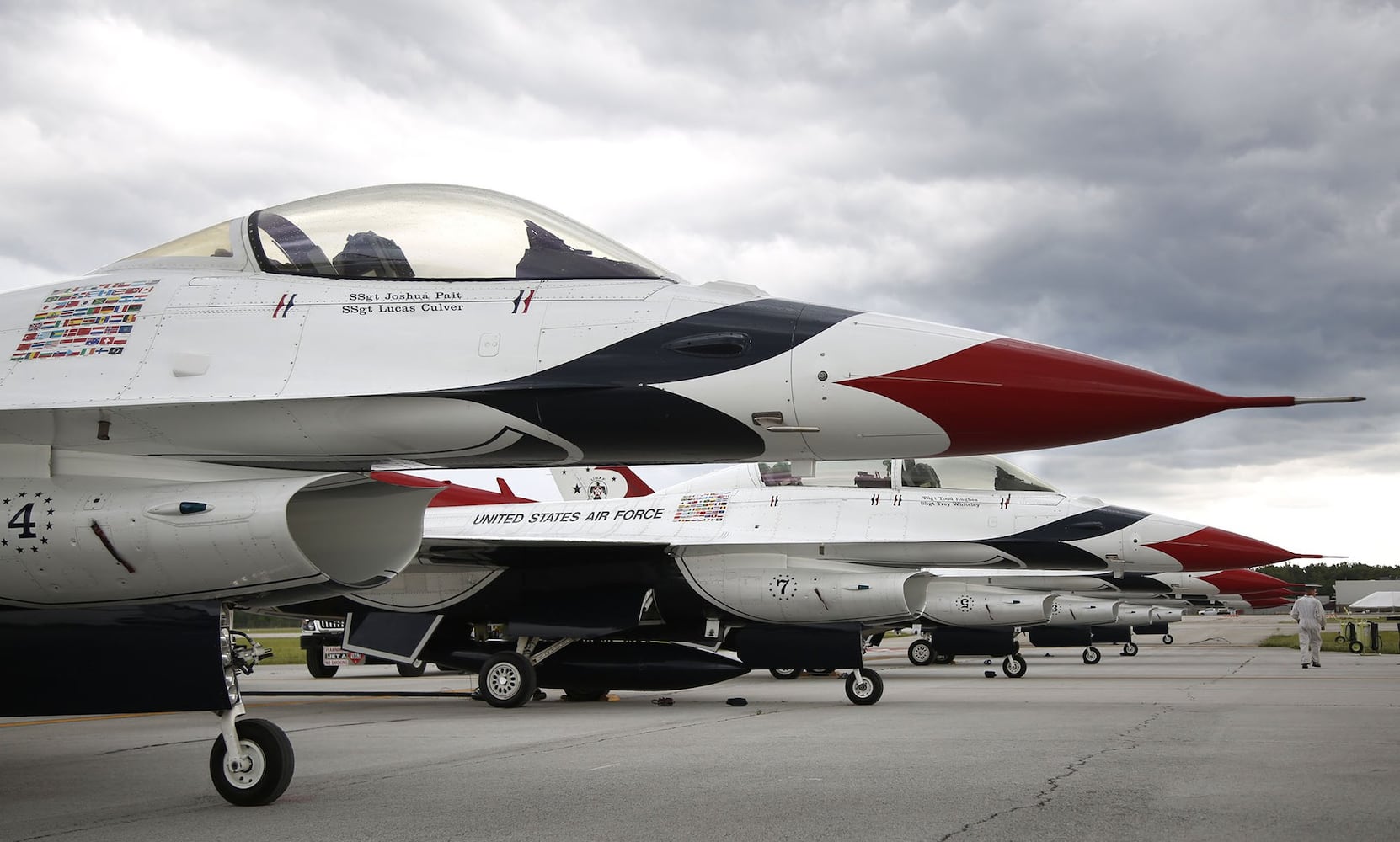 REPORT: Air Force Thunderbirds leader removed from job