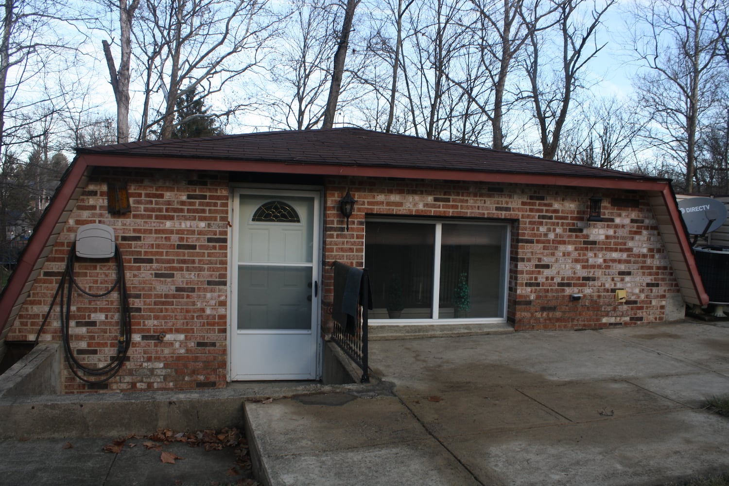 PHOTOS: Underground home hidden in Centerville community