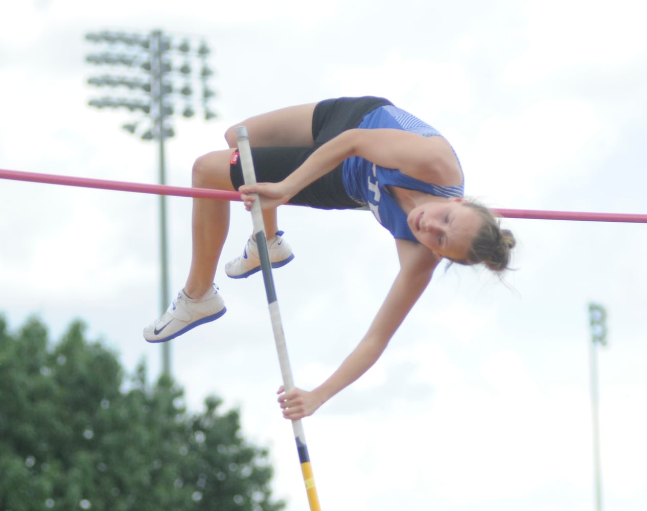 PHOTOS: State track and field, Day 1, D-II running, D-III field