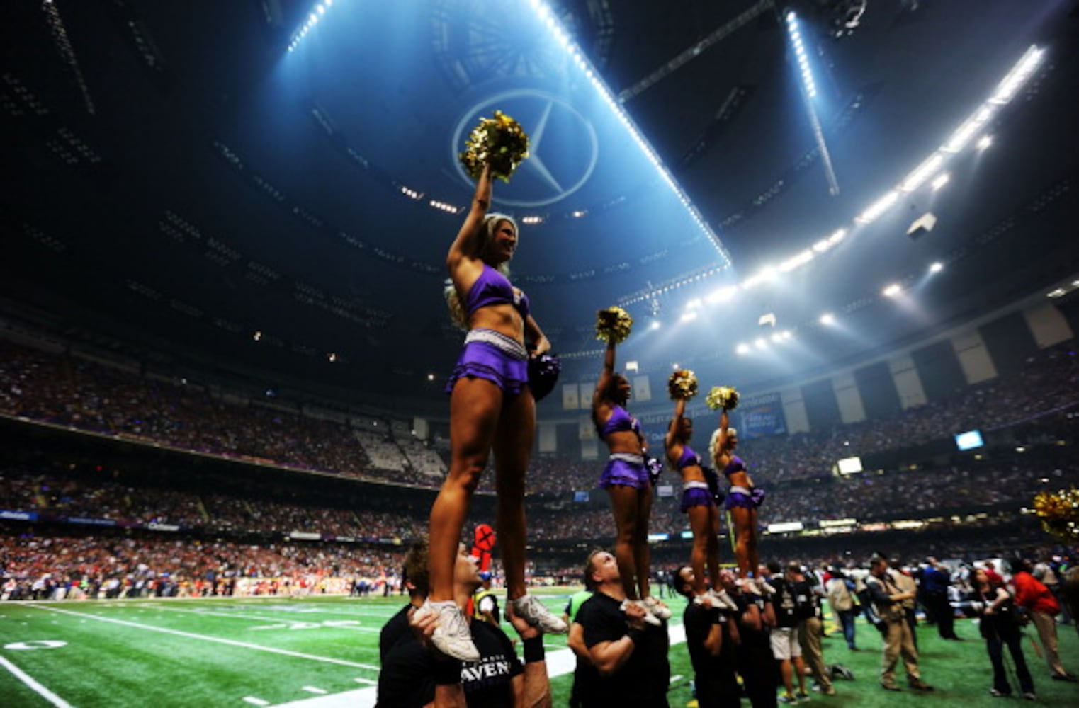 NFL Cheerleading: A Look Back