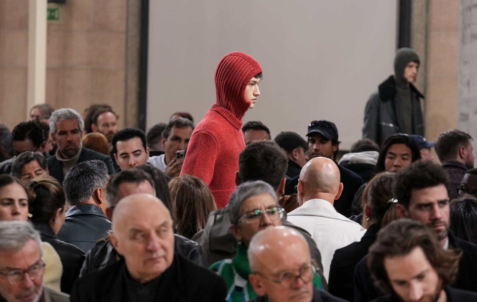 A model wears a creation for the men's Hermes Fall-Winter 2025-2026 collection, that was presented in Paris, Saturday, Jan. 25, 2025. (AP Photo/Michel Euler)