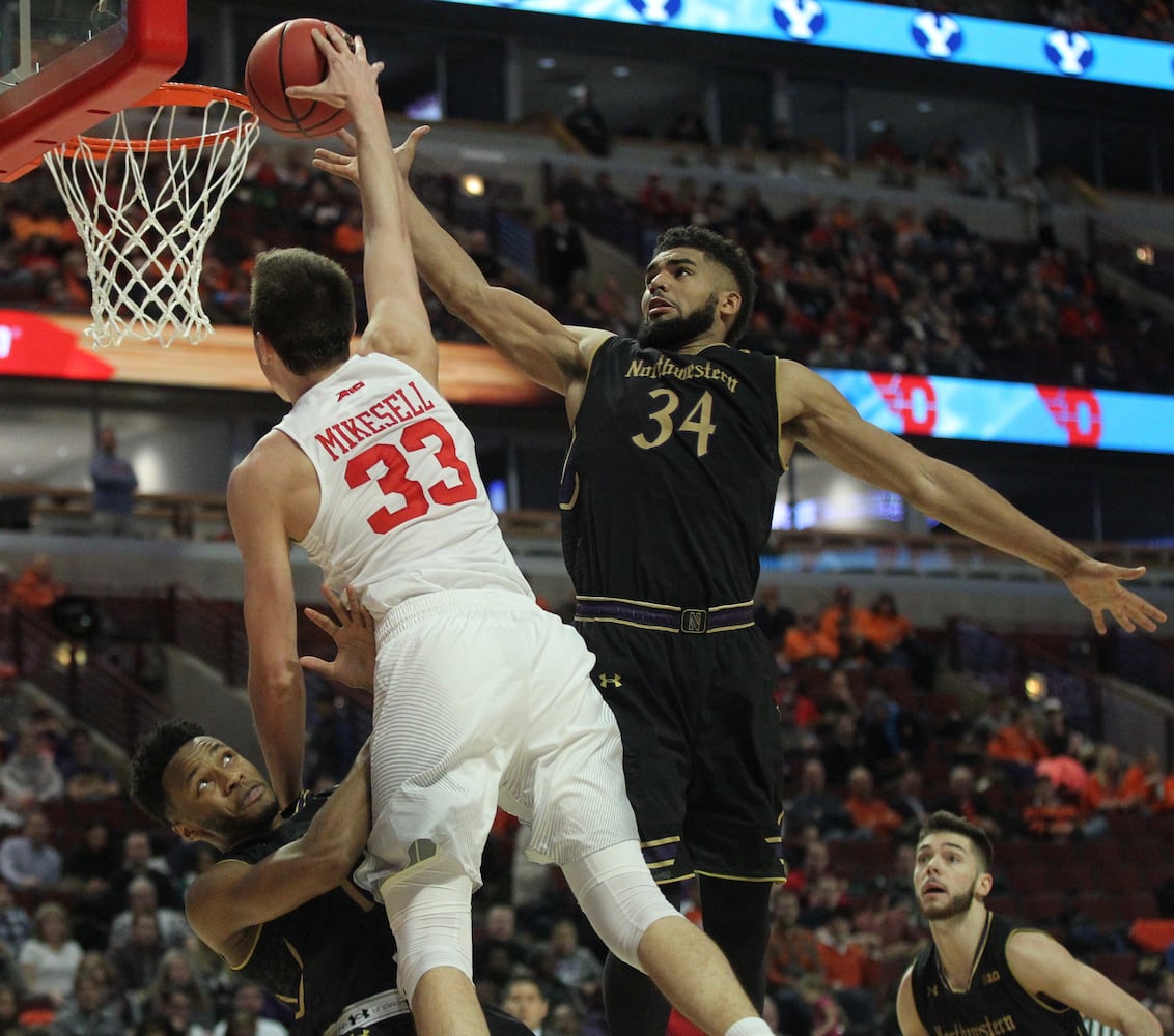 Dayton Flyers vs. Northwestern Wildcats