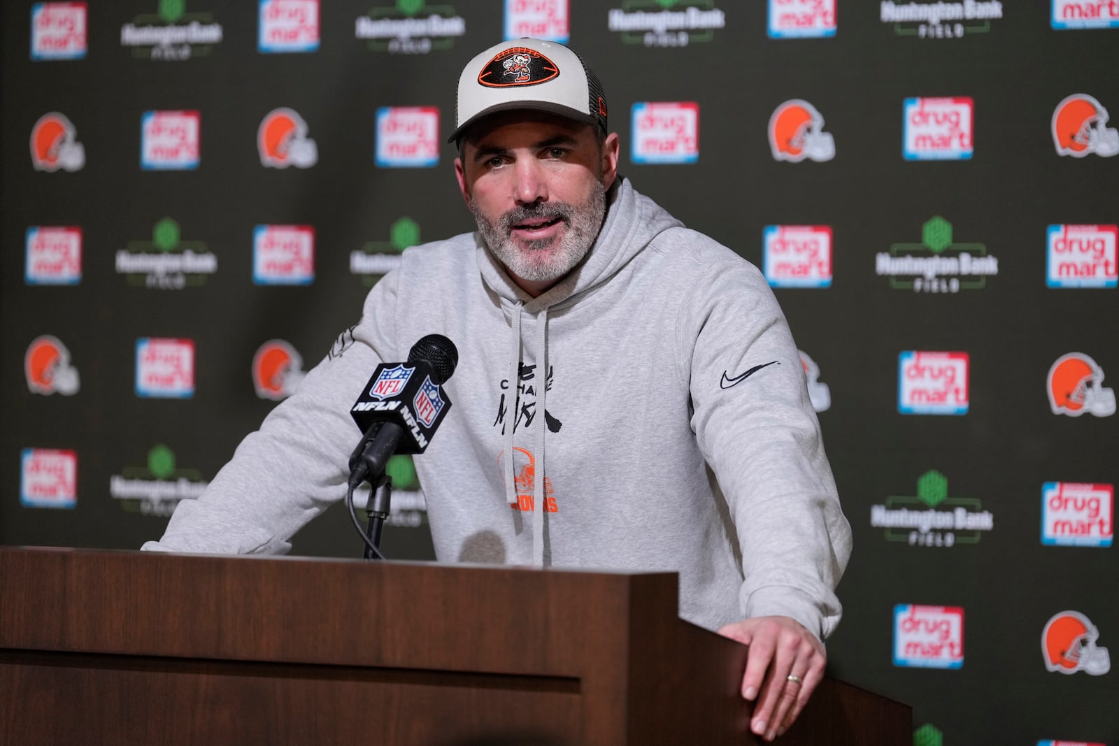 Cleveland Browns head coach Kevin Stefanski speaks during a news conference following an NFL football game against the Kansas City Chiefs in Cleveland, Sunday, Dec. 15, 2024. (AP Photo/Sue Ogrocki)