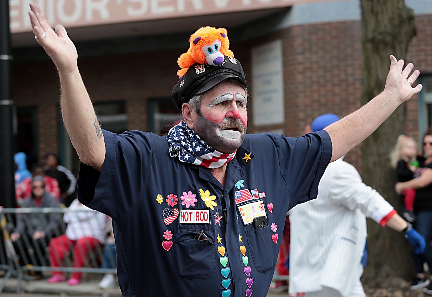 PHOTOS: Cincinnati Reds Opening Day Parade