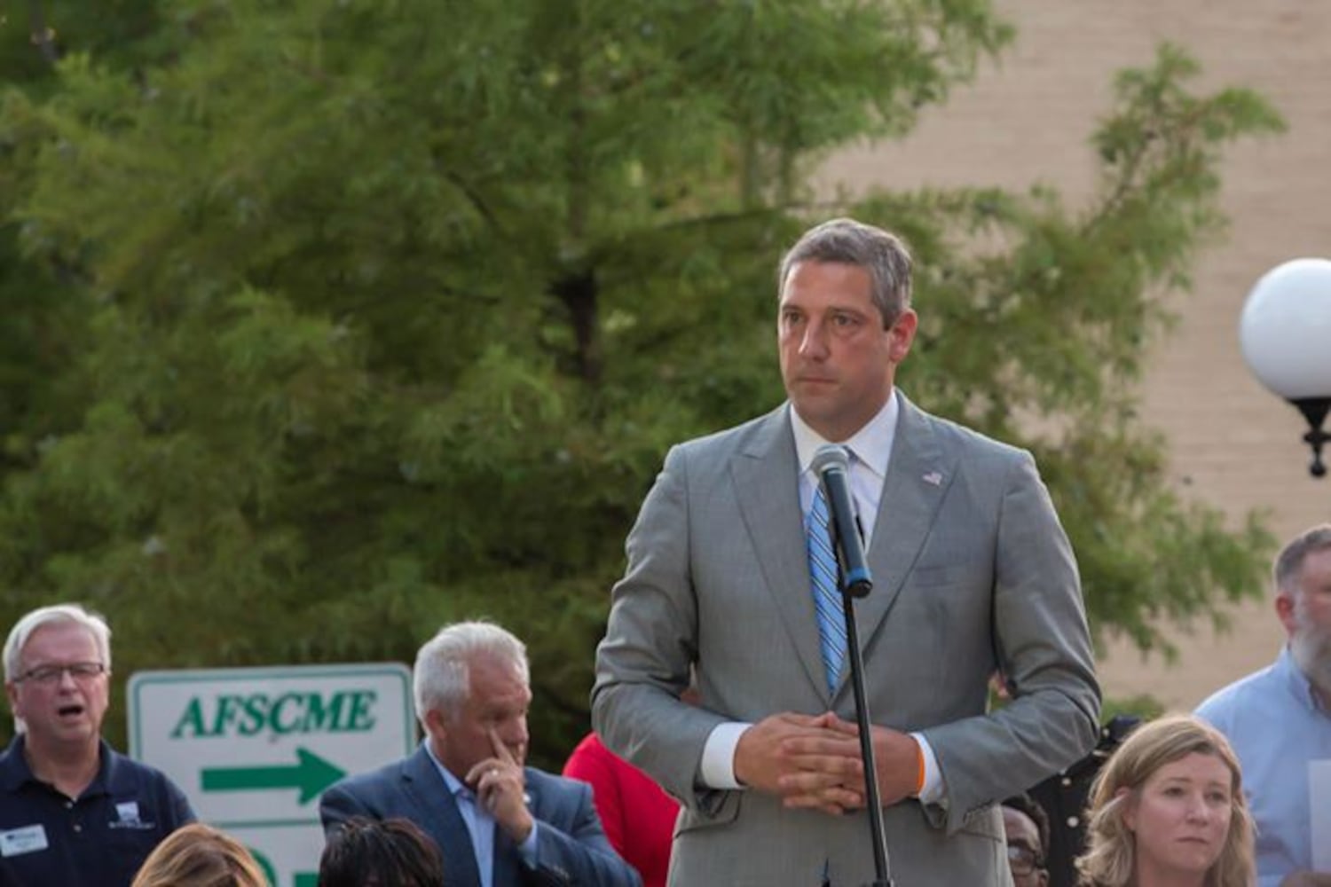 PHOTOS: Candlelight vigil in Dayton after shooting