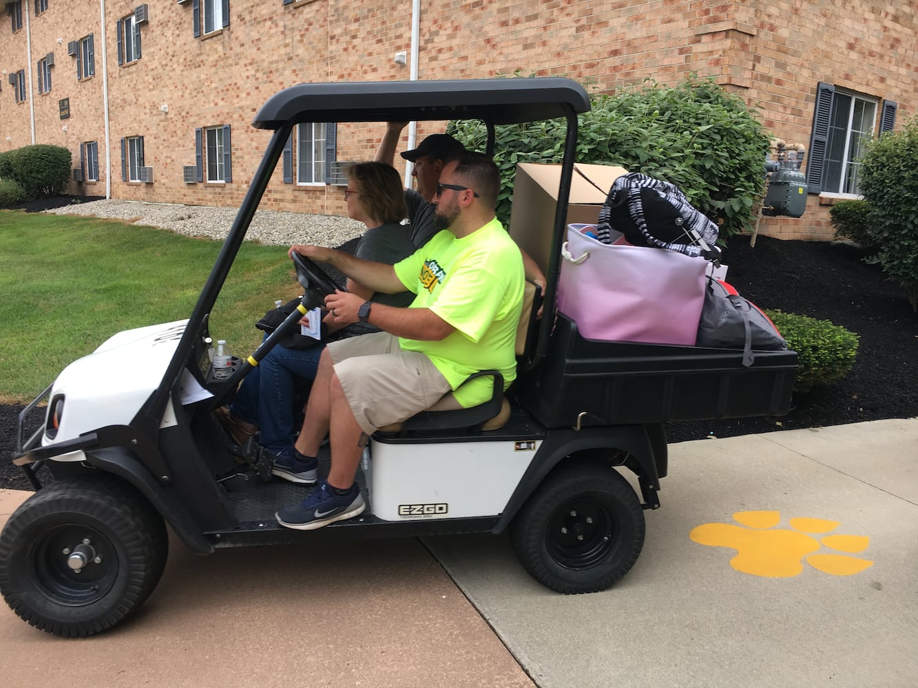 PHOTOS: 900 WSU freshmen move to campus for first time