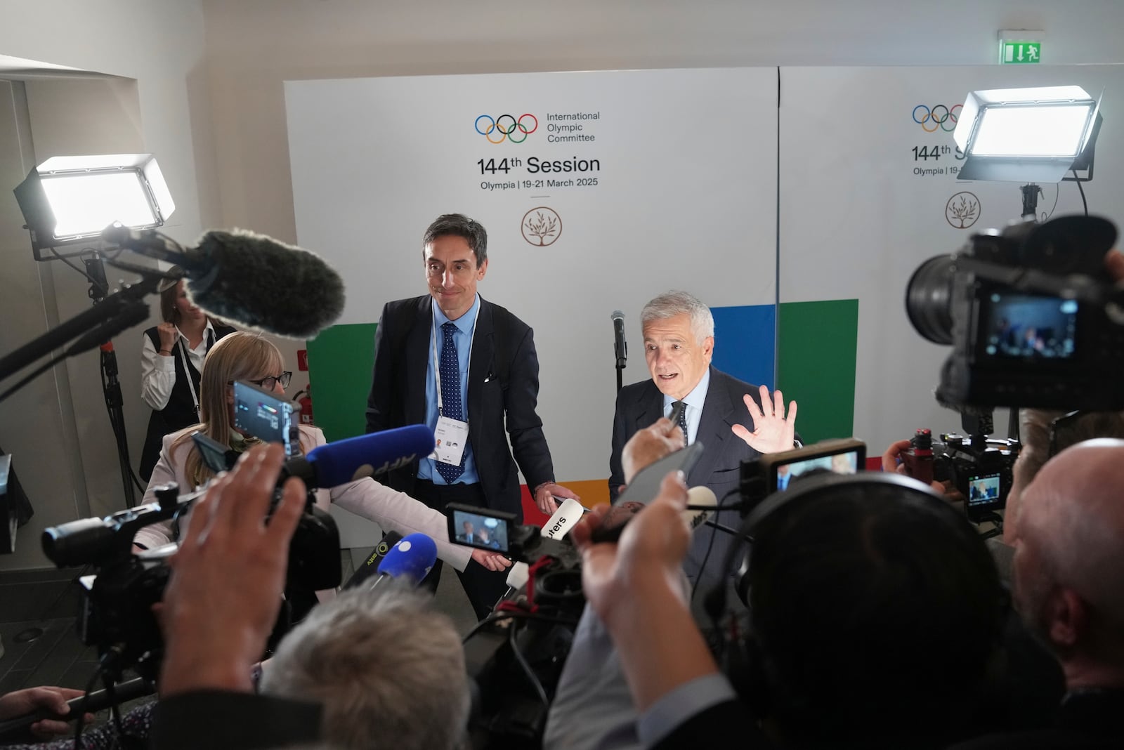 Unsuccessful candidate Juan Antonio Samaranch speaks to the media after he failed in his bid to become the new IOC President at the International Olympic Committee 144th session in Costa Navarino, western Greece, Thursday, March 20, 2025. (AP Photo/Thanassis Stavrakis)