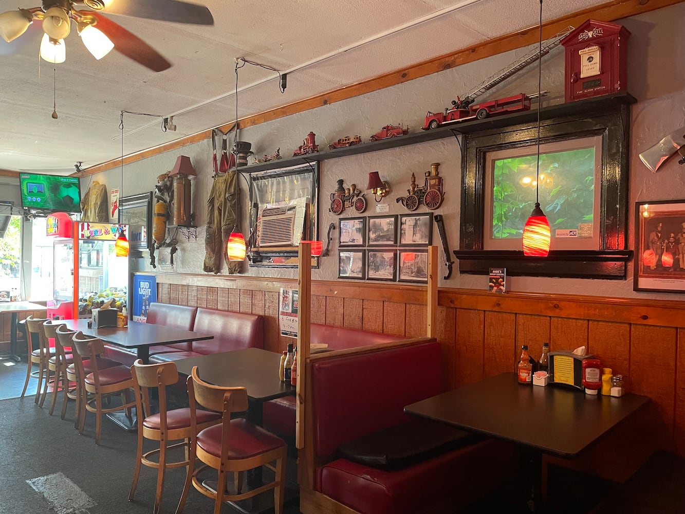 Angie’s Firehouse Tavern