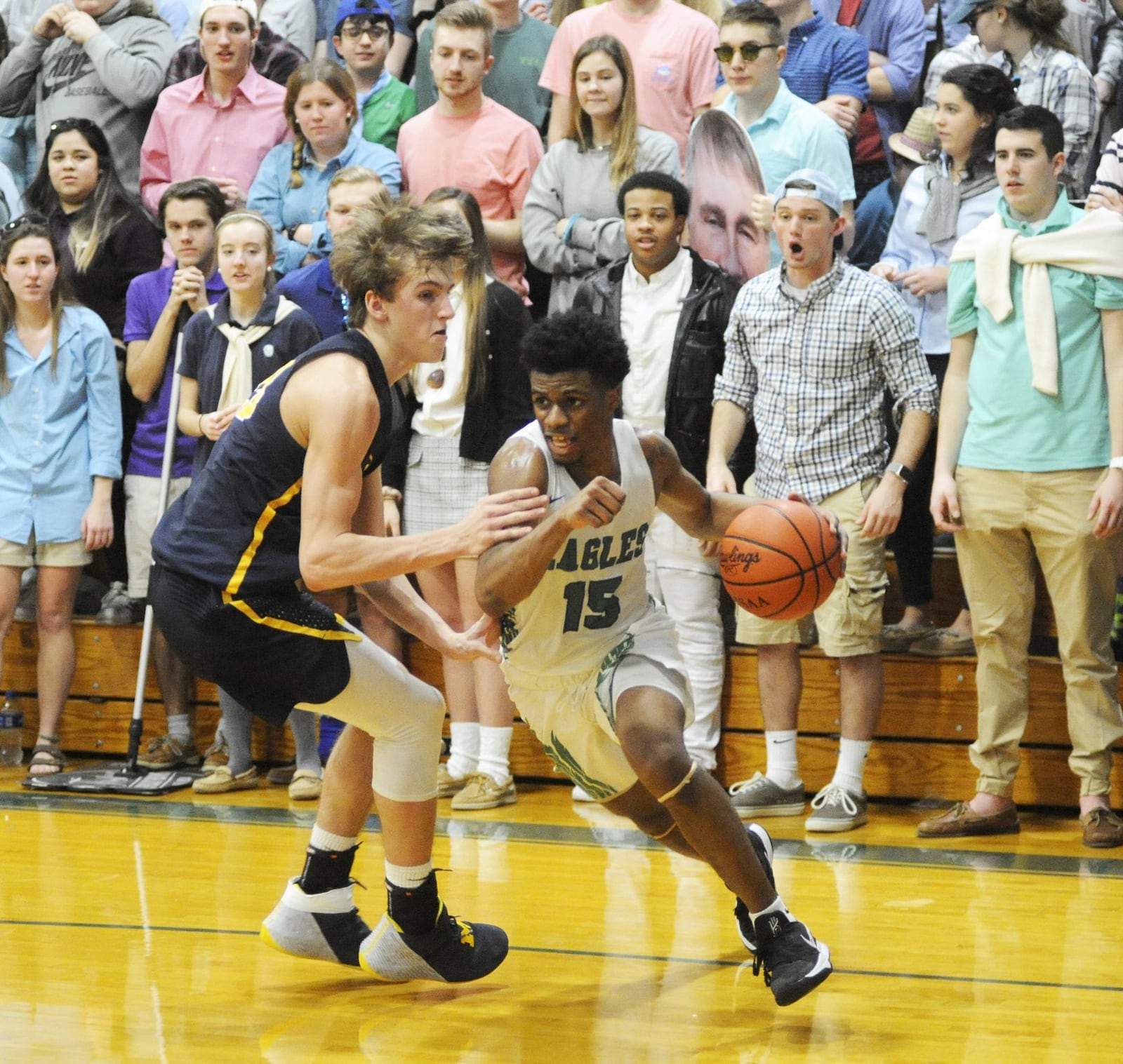 CJ’s Milton Gage (with ball) scored a game-high 26 points. CJ lost to visiting Cin. Moeller 62-55 in a boys high school basketball game on Sat., Feb. 2, 2019. MARC PENDLETON / STAFF