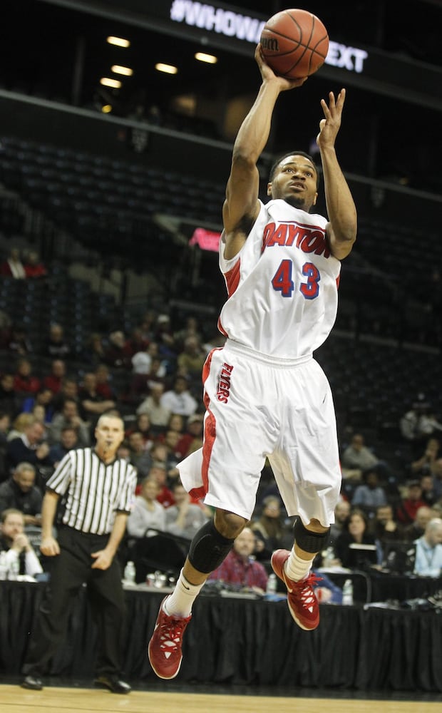 Sanford shoots perfect game as Flyers advance in A-10 tournament