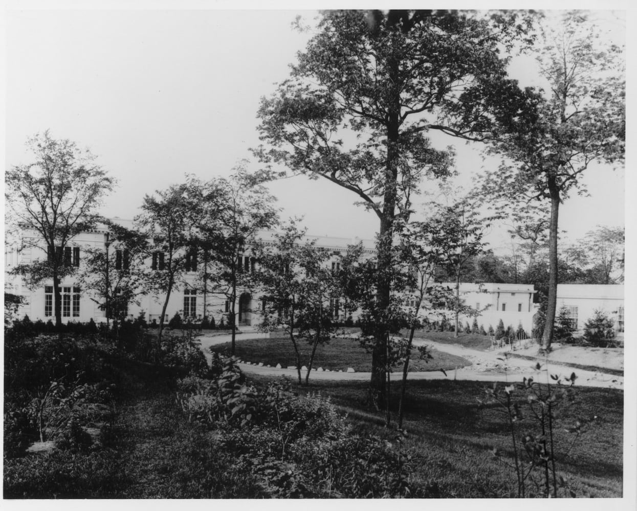 Governor Cox mansion in Kettering