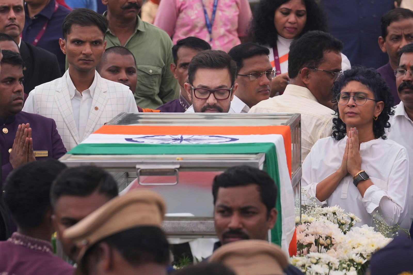 Bollywood actor Aamir Khan pays tributes to Indian business leader Ratan Tata who died on Wednesday night, in Mumbai, India, Thursday, Oct. 10, 2024. (AP Photo /Rafiq Maqbool)