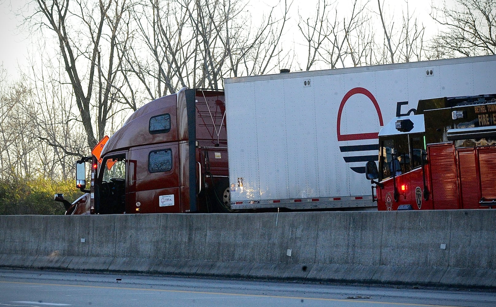 1 hospitalized after after I-70 Clark County crash