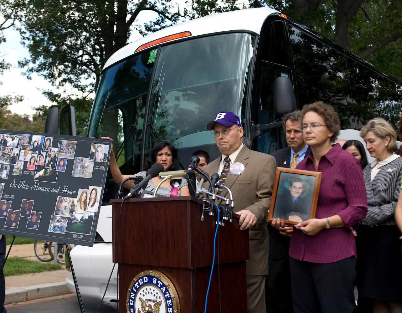 Previous bus crashes of note in U.S.