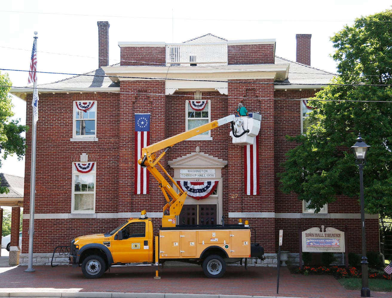 PHOTOS: Cities get ready for July 4 fireworks, parades and more