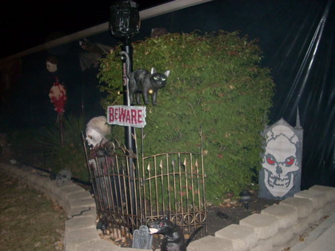 Halloween display in Centerville