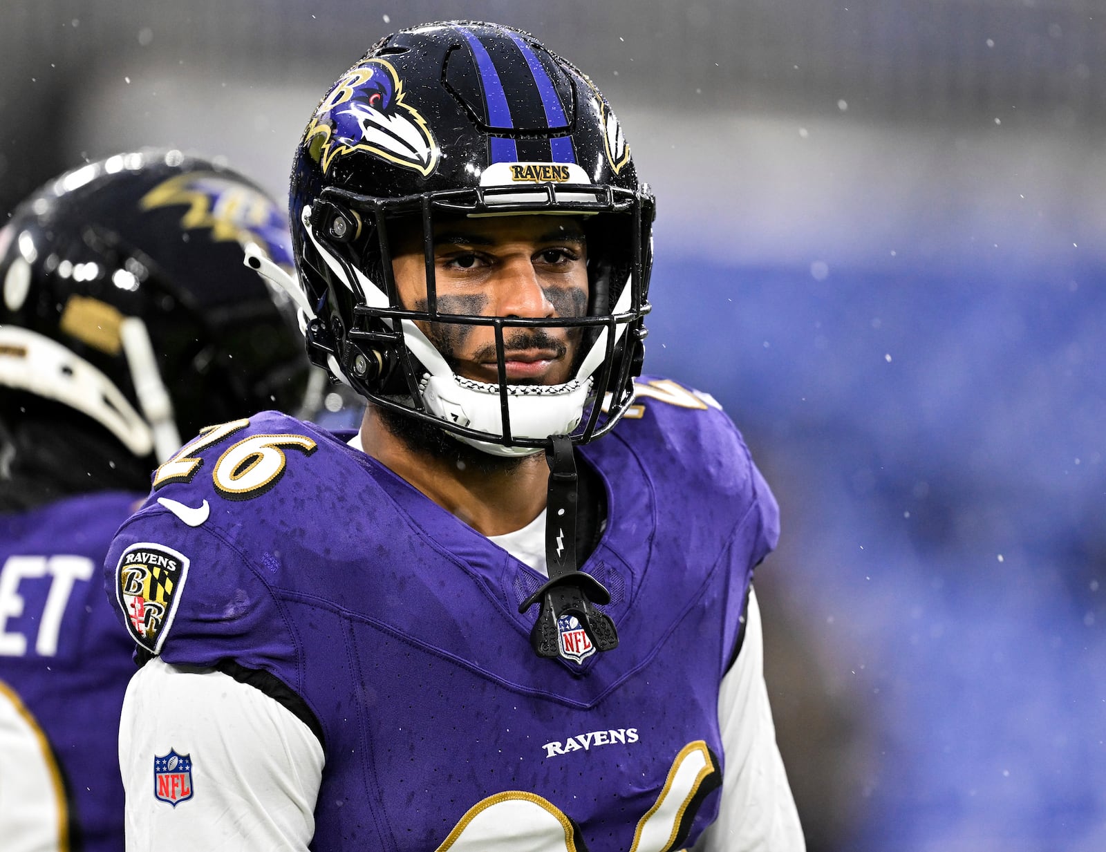 FILE - Baltimore Ravens safety Geno Stone looks on during warmups before an NFL football game against the Pittsburgh Steelers, Jan. 6, 2024, in Baltimore. The Cincinnati Bengals and Stone have agreed on a two-year, $15 million deal, a person familiar with the contract told The Associated Press, Monday, March 11, 2024. The person spoke to The Associated Press on condition of anonymity because free agents cannot sign with new teams until Wednesday. (AP Photo/Terrance Williams, File)