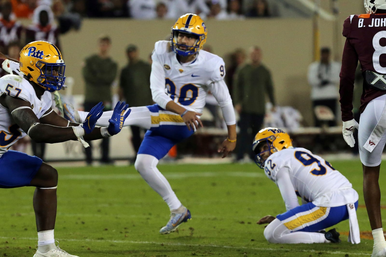 Pittsburgh's Ben Sauls (90) misses a field-goal attempt against Virginia Tech during the second quarter of an NCAA college football game Saturday, Sept. 30, 2023, in Blacksburg, Va. (Matt Gentry/The Roanoke Times via AP)