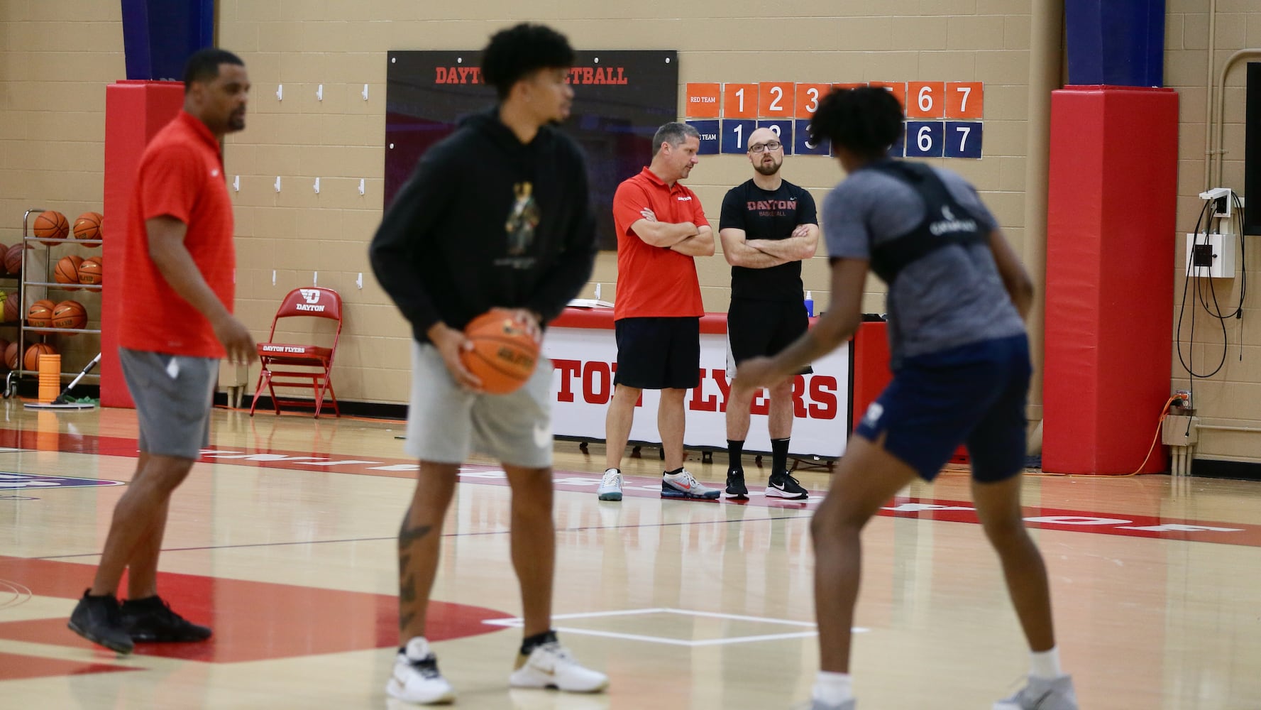 Dayton Flyers practice