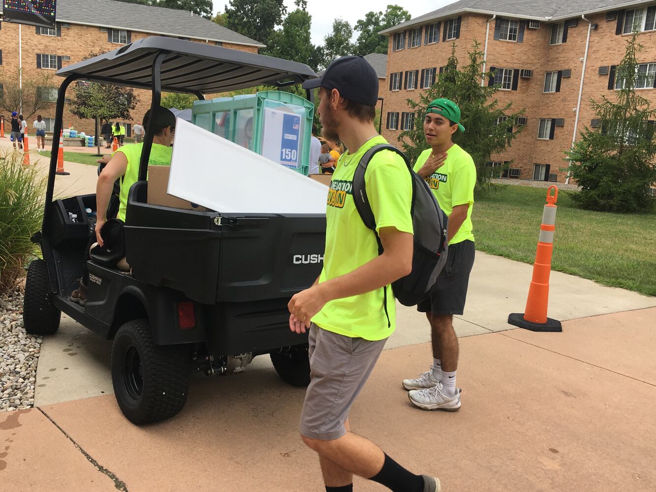 PHOTOS: 900 WSU freshmen move to campus for first time