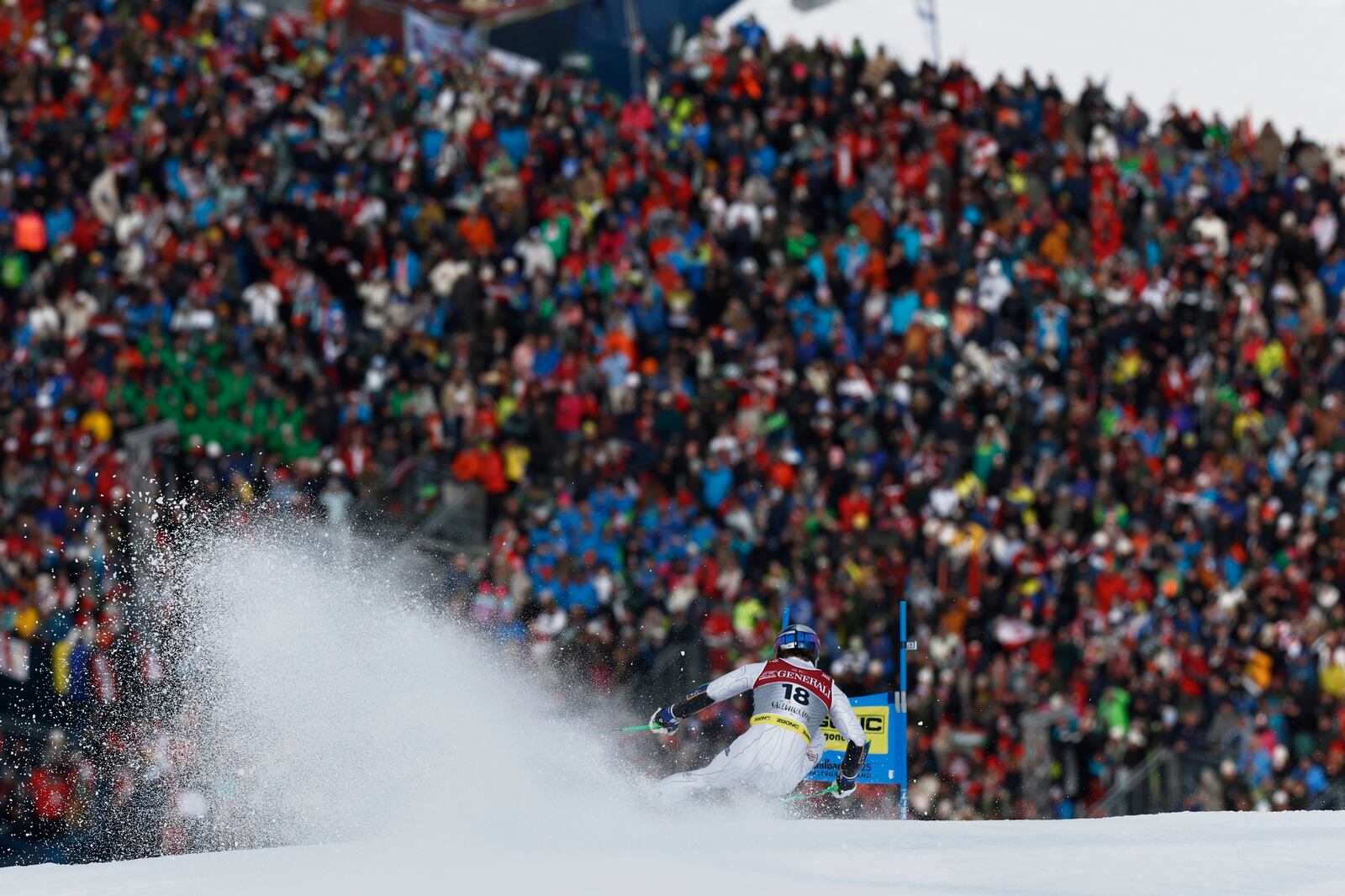 Brazil's Lucas Pinheiro Braathen competes in a men's giant slalom, at the Alpine Ski World Championships, in Saalbach-Hinterglemm, Austria, Friday, Feb. 14, 2025. (AP Photo/Gabriele Facciotti)